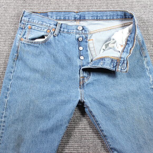 Levis Jeans Mens 35x34 Blue Straight Leg Classic 100 Cotton - Picture 4 of 11